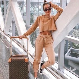 Danielle guizio sweatsuit